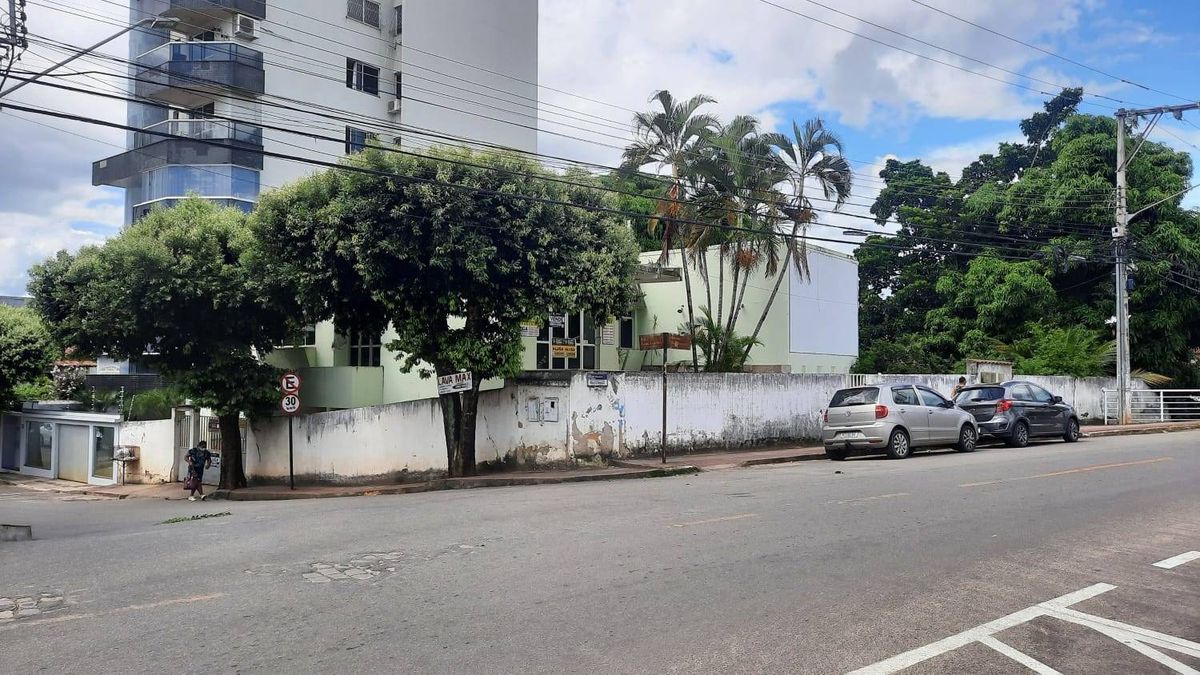 Casa com 3 Dormitórios à Venda, 250 M² por R$ 3.500.000,00 - Marista - Colatina/Es - Comercial em Marista, Colatina - à venda - Aloísio Vidal Campostrini