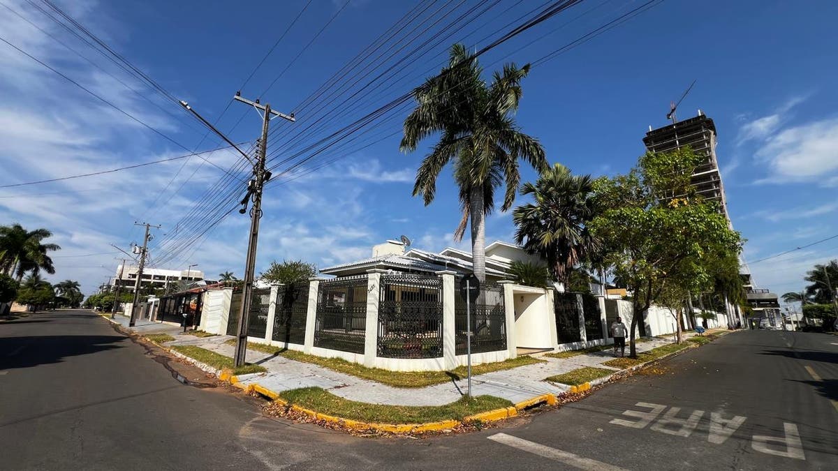 Casa , com 3 quartos - Centro, Sorriso