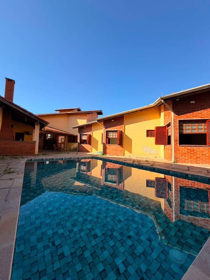 Casa - Casa em Vila Oliveira, Mogi das Cruzes - à venda - ComBrasil Negócios Imobiliários Ltda