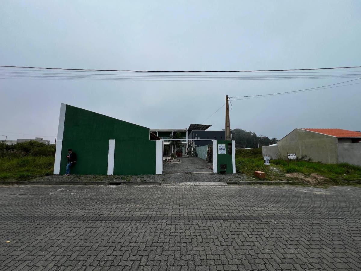 CASA COM 03 QUARTOS SENDO 01 SUÍTE NO BAIRRO NOVA BARRA VELHA - Barra Velha/SC - Casa em Nova Barra Velha, Barra Velha - à venda - CST SOLUÇÕES IMOBILIARIA LTDA