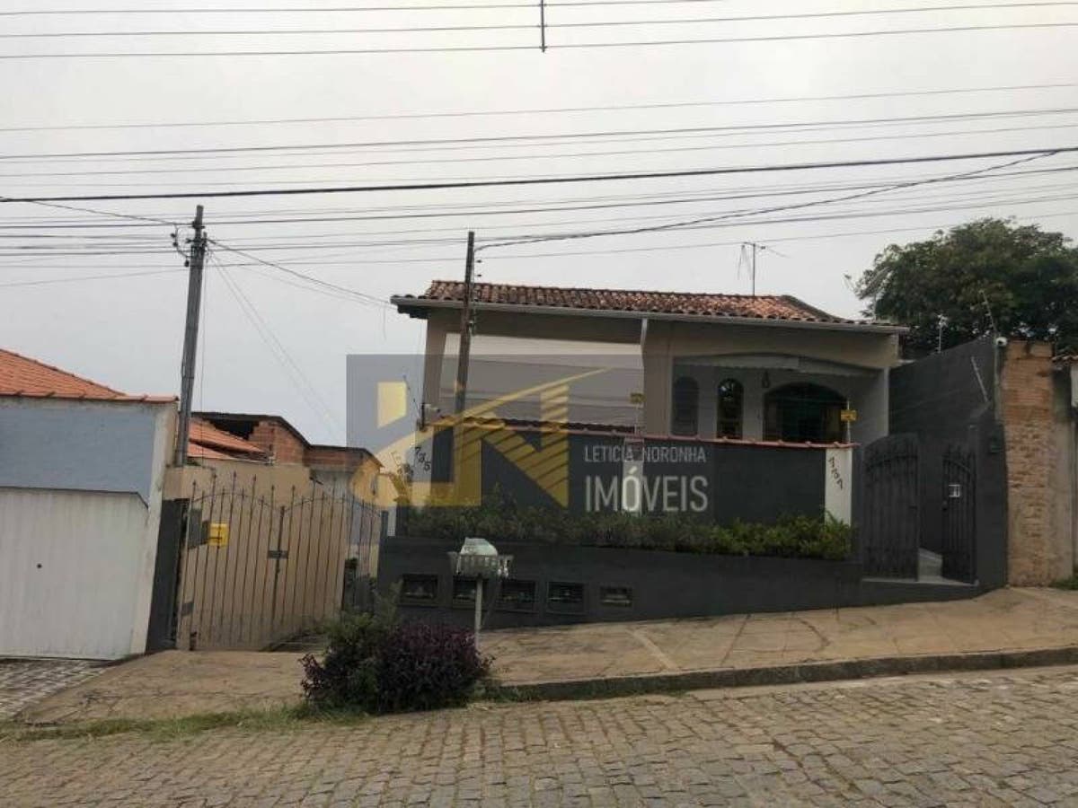 Casa com 2 quartos à Venda, Centro - São Lourenço - Casa em Centro, São Lourenço - à venda - Leticia Noronha Imóveis