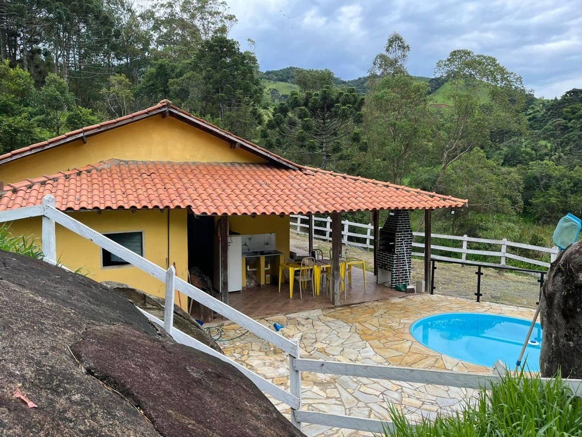 Chácara com 3 dormitórios à venda, 3000 m² por R$ 500.000,00 - Wenceslau Braz - Wenceslau Braz/MG - Chácara em Centro, Wenceslau Braz - à venda - Colibri Imóveis Ltda