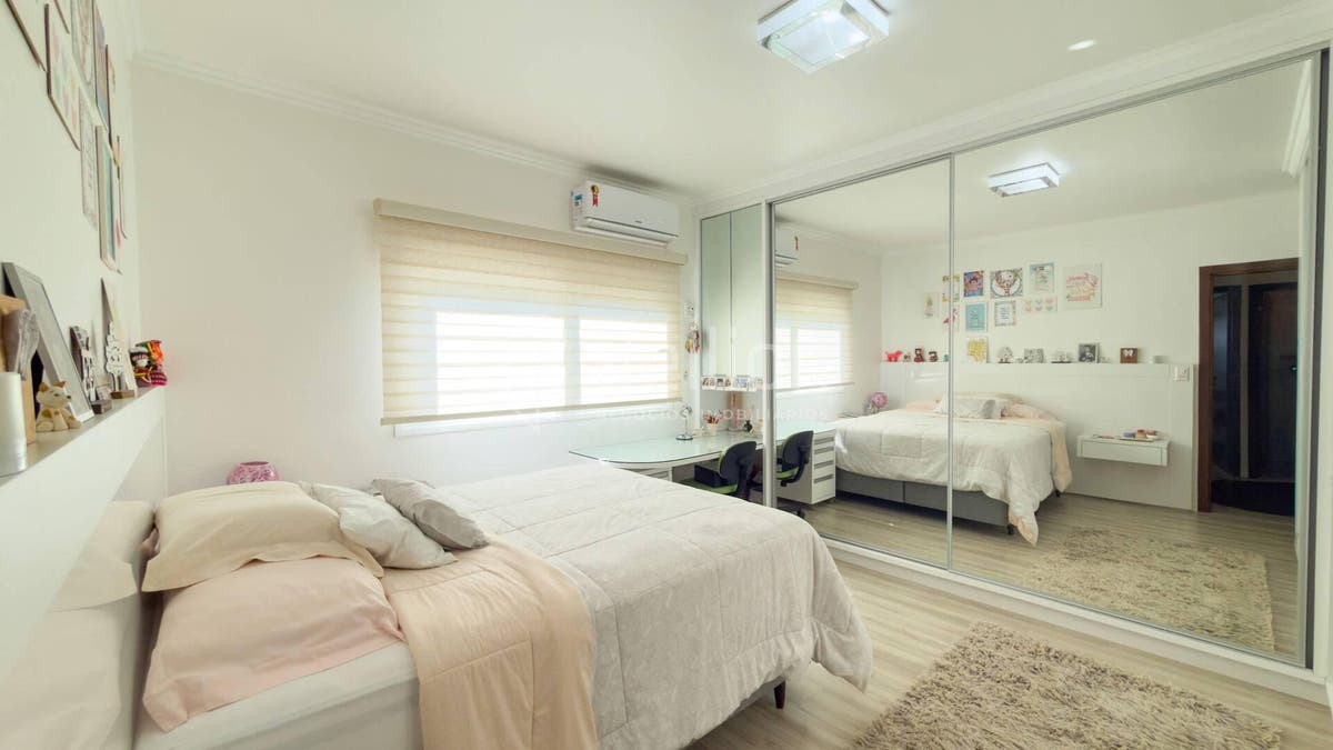Casa, 4 quartos, 365 m² - Foto 20