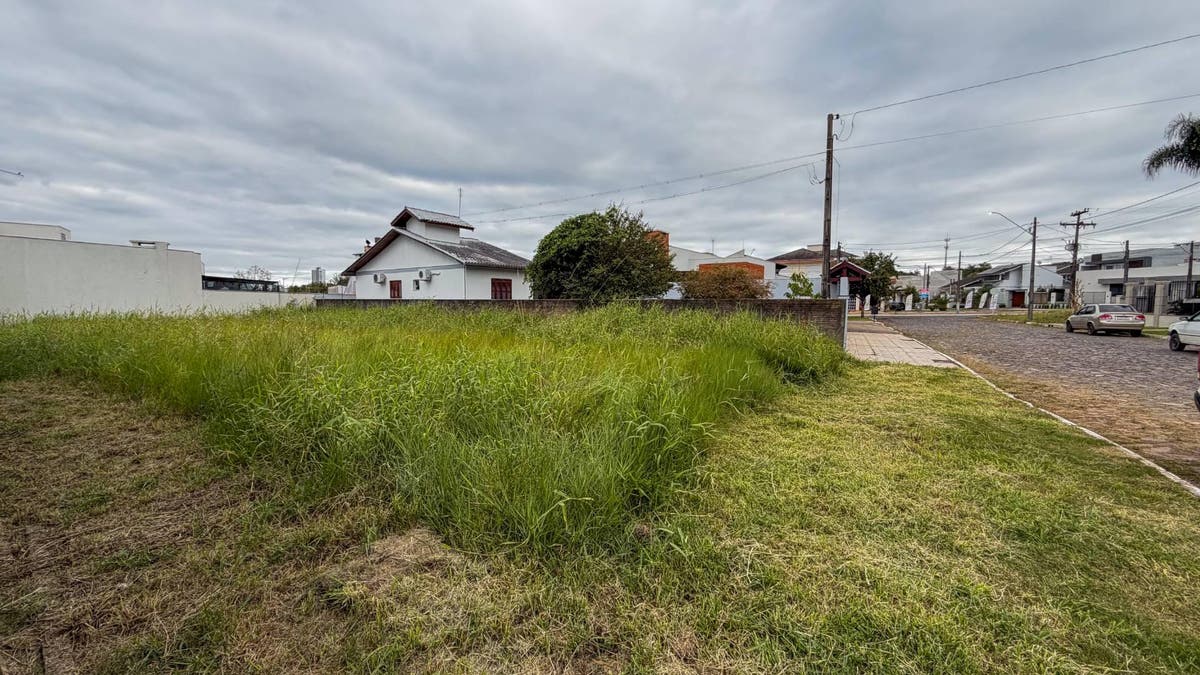 Terreno a Venda com 361,81M2 no Centro - Portão - Lote/Terreno em Centro, Portão - à venda - UNICA NEGOCIOS IMOBILIARIOS LTDA