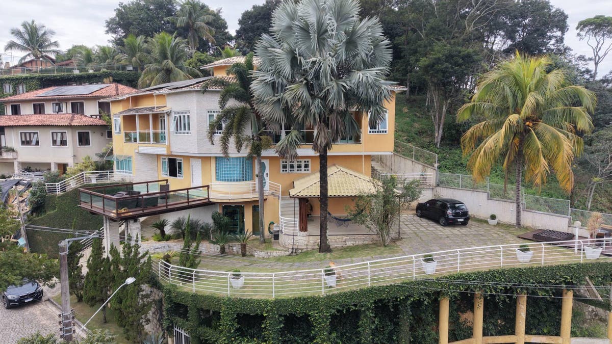 Casa de Alto Padrão em Pendotiba com 4 Suítes, Lazer Completo e Cercada pela Natureza - Casa de Condomínio em Badu, Niterói - à venda - AGF IMÓVEIS