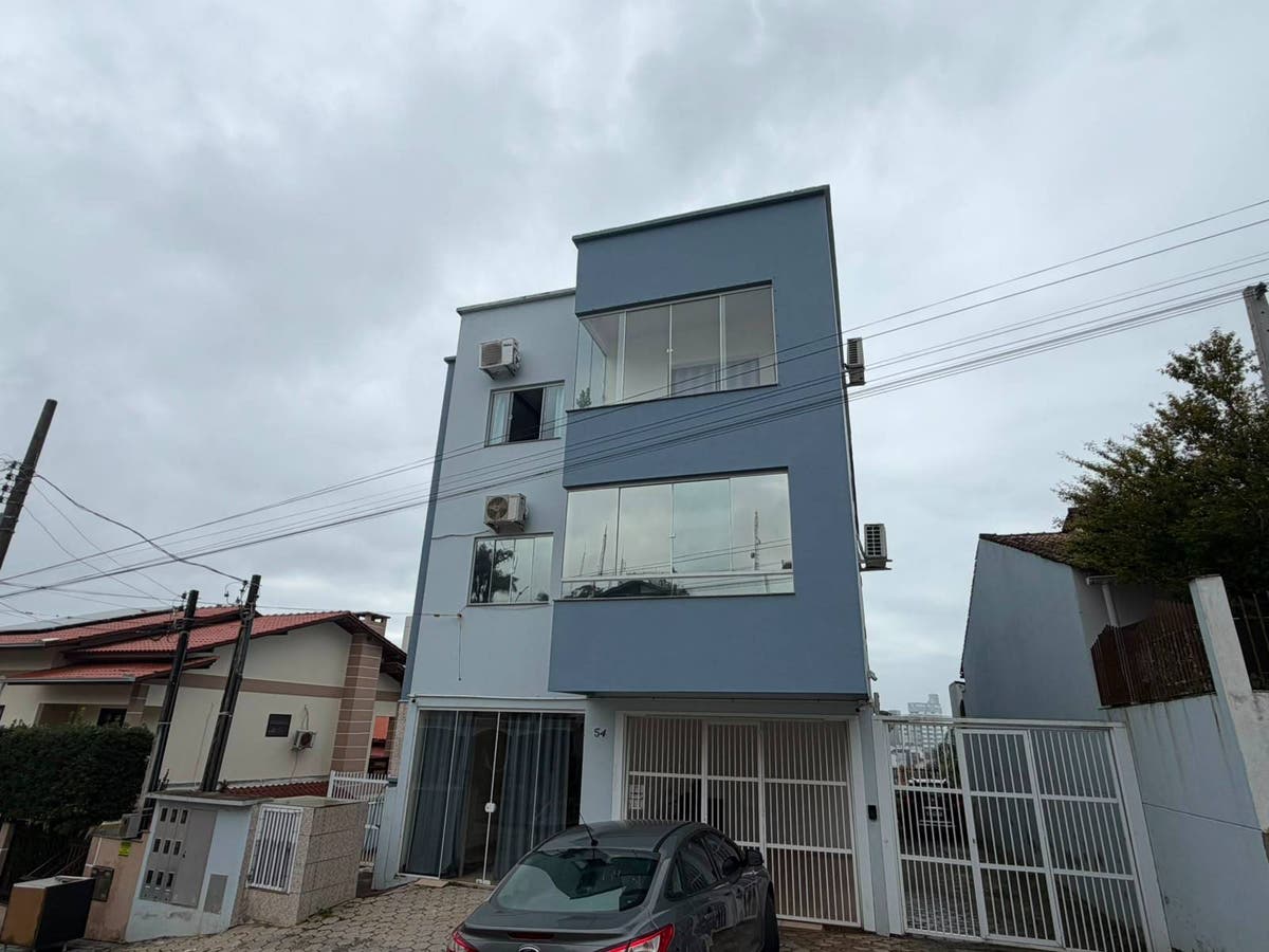 APARTAMENTO MOBILIADO À 400M DA PRAIA NO CENTRO - Barra Velha/SC - Apartamento em Centro, Barra Velha - à venda - CST SOLUÇÕES IMOBILIARIA LTDA