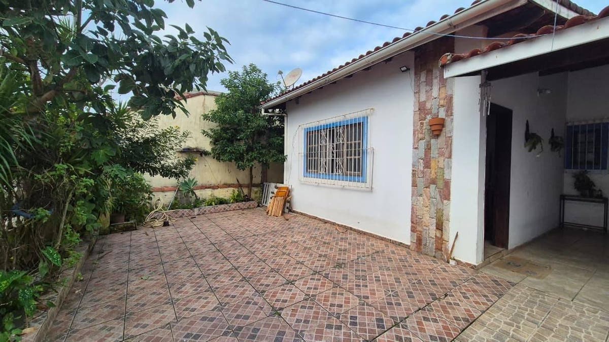 Casa com 3 quartos à Venda, Cibratel 2 - Itanhaém - Casa em Cibratel 2, Itanhaém - à venda - Oliveira Filx Imóveis