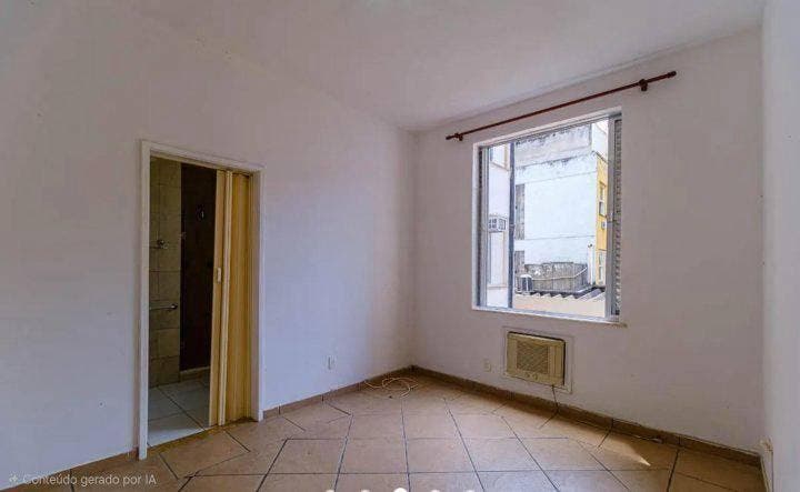 Apartamento à venda. Rua São Francisco Xavier. Sala e quarto, 41m². Código 25006 - Apartamento em Tijuca, Rio de Janeiro - à venda - MIGUEZ IMOBILIÁRIA