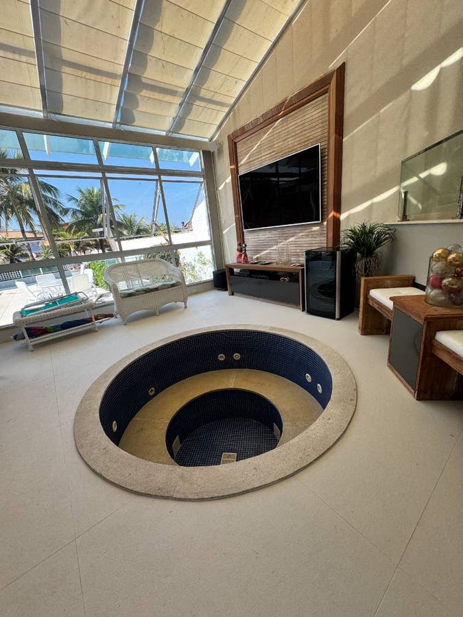 Mansão mais singular dos Picolés de Camboinhas - Casa em Camboinhas, Niterói - à venda - AGF IMÓVEIS