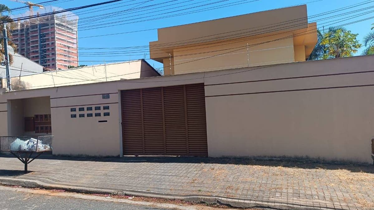 C153/02 - Kitnet em Jardim América, Goiânia - para locação - Afernandes Imóveis Ltda