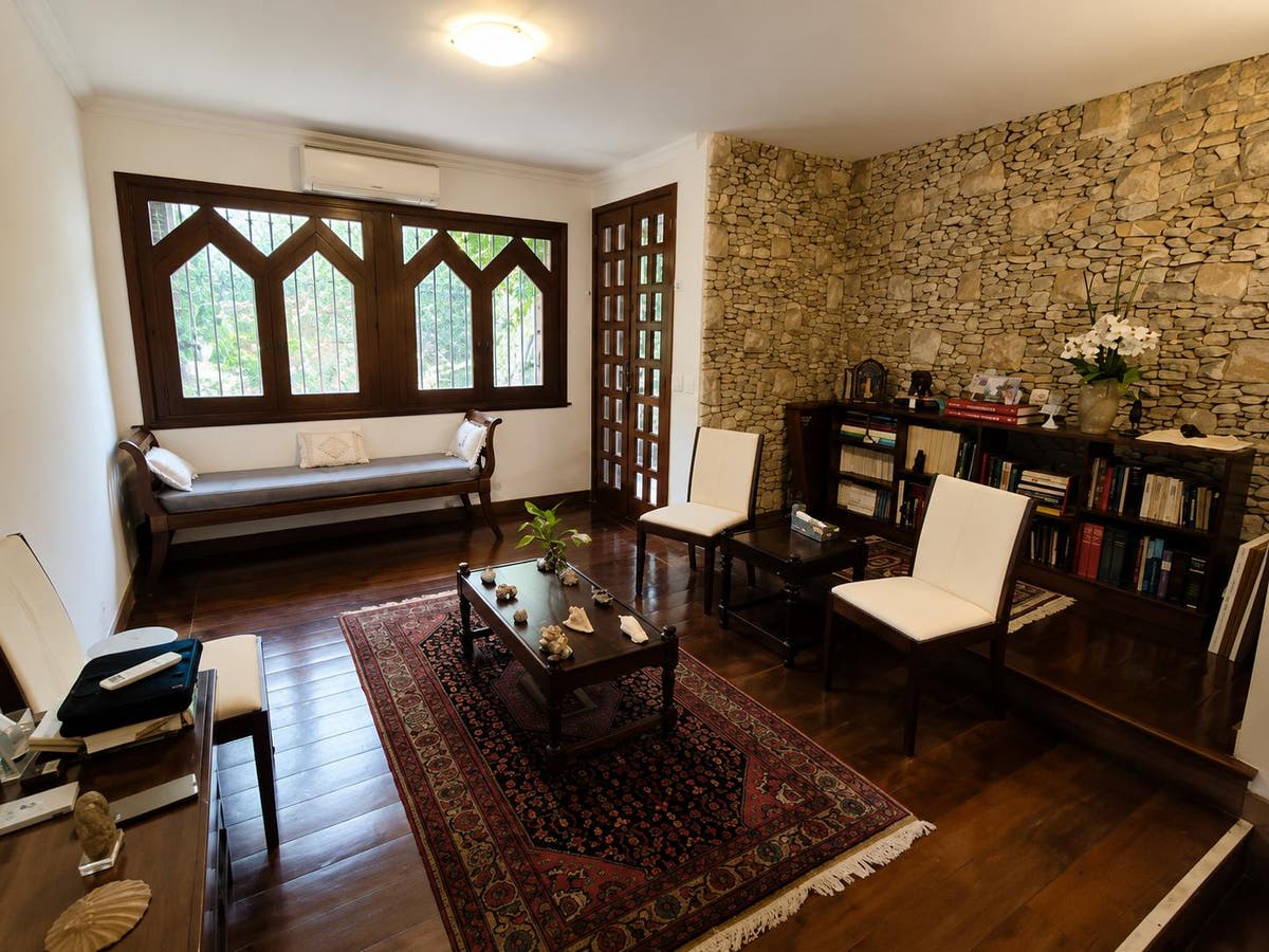 Casa com 4 quartos à Venda, Cruzeiro - Belo Horizonte - Casa em Cruzeiro, Belo Horizonte - à venda - Silvio Ximenes Imobiliária