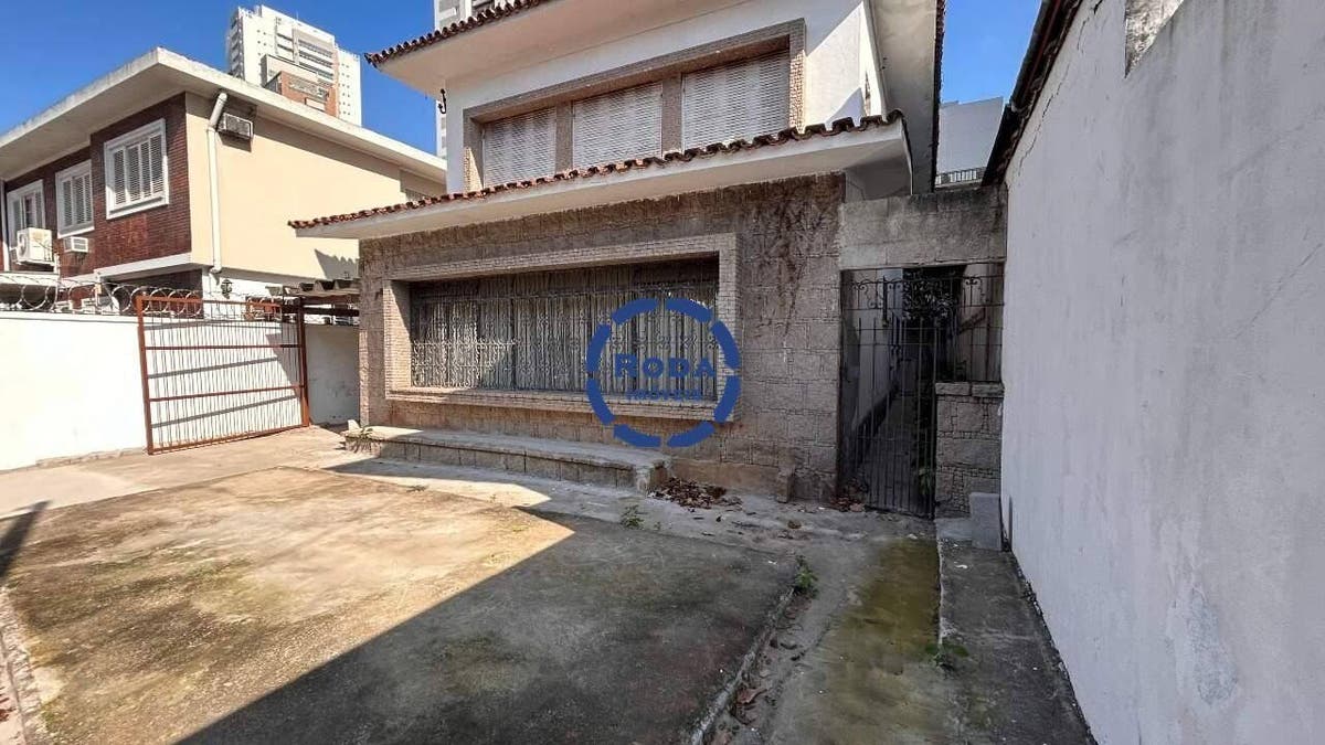 Sobrado Isolado para locação proximo ao Praiamar - Residencial e Comercial em Aparecida, Santos - para locação - A.AYRES IMÓVEIS LTDA
