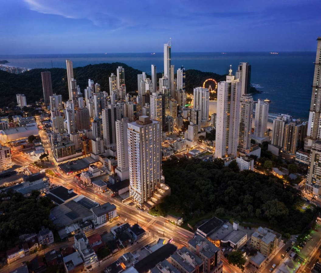 Padrão Cechinel - Ed. Green Hills - 04 suítes - 03 Vagas de Garagem - 148m2 privativos - Apartamento Venda - Balneario Camboriu - Apartamento em Pioneiros, Balneário Camboriú - à venda - IMOBILIÁRIA GUILHERME LTDA