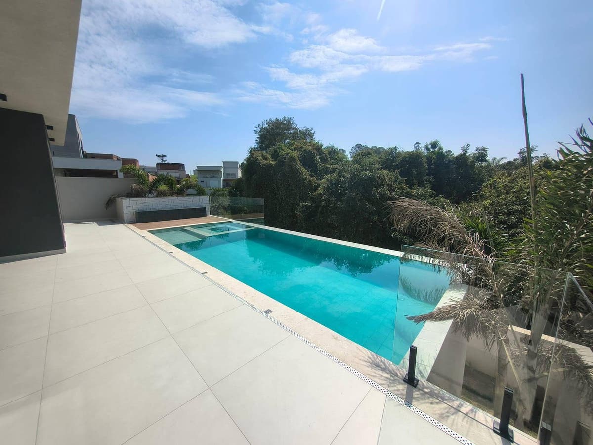 Sobrado á Venda localizado no Condomínio Villa dos Pinheiros em Indaiatuba SP - Casa de Condomínio em Jardim Santa Rita, Indaiatuba - à venda - IMOBILIÁRIA ELO FORTE IMÓVEIS
