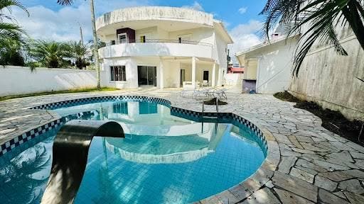 Sobrado com 3 Quartos à Venda, Parque Residencial Itapeti - Mogi das Cruzes - Sobrado em Parque Residencial Itapeti, Mogi das Cruzes - à venda - Renovar Imóveis Mogi Ltda