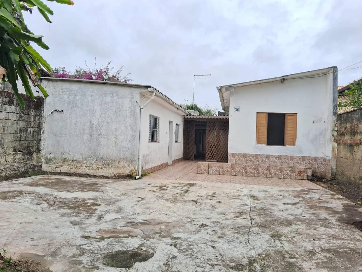 Casa à Venda, São Fernando - Itanhaém - Casa em São Fernando, Itanhaém - à venda - Oliveira Filx Imóveis