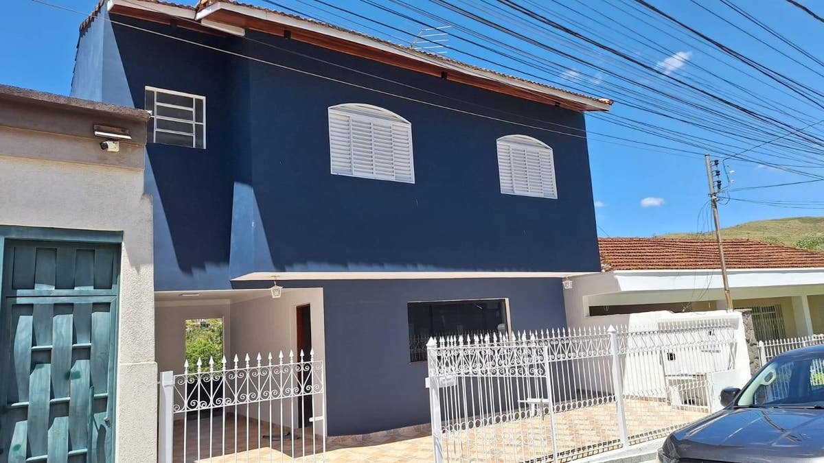 Casa à Venda 3 Quartos por R$ 800.000,00 - Jardim Quissisana - Poços de Calda/MG - Casa em Jardim Quisisana, Poços de Caldas - à venda - Lago e Cunha Imóveis