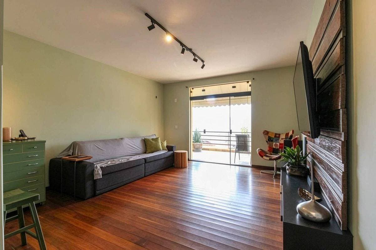 Residencial › Casa no Buritis com 407,00 (M²), 4 Quartos e 3 Vagas para Venda - Casa em Buritis, Belo Horizonte - à venda - Silvio Ximenes Imobiliária