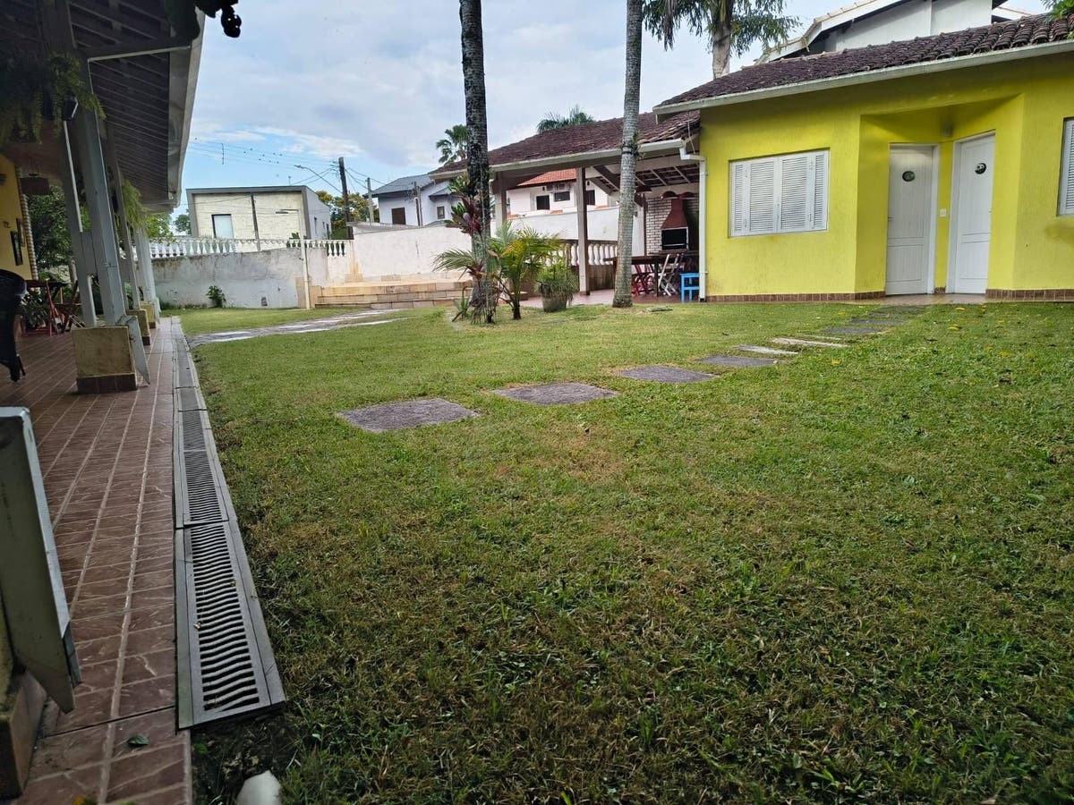Casa lado Praia no Costa do Sol em Guaratuba/Bertioga - Casa de Condomínio em Costa do Sol, Bertioga - à venda - Team ÊXITO Imob