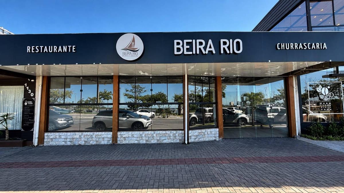 SALA COMERCIAL BEIRA RIO – FAZENDA, ITAJAÍ - Salas Comerciais em Fazenda, Itajaí - para locação - Brava Norte Imóveis