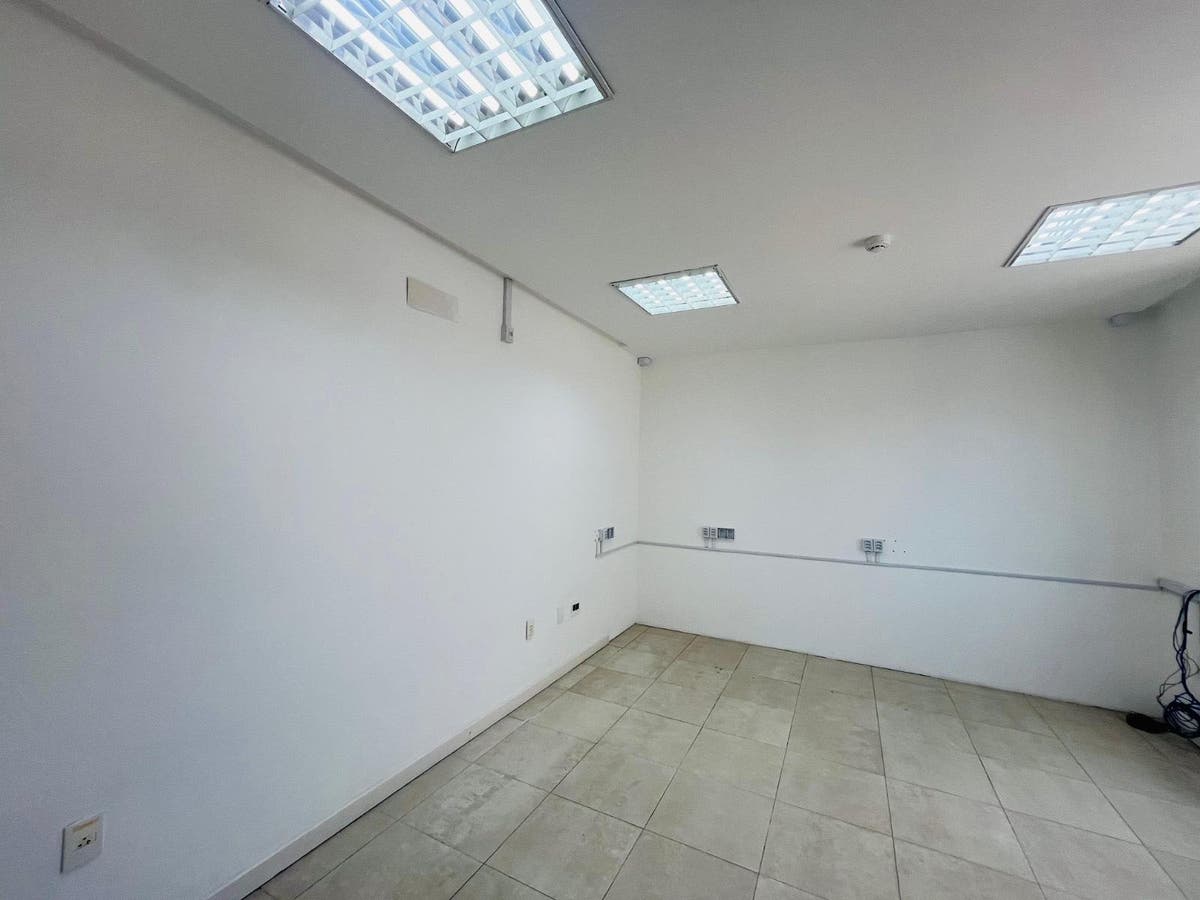 SALA COMERCIAL NO CENTRO DE ITAJAÍ - Salas Comerciais em Centro, Itajaí - para locação - Brava Norte Imóveis