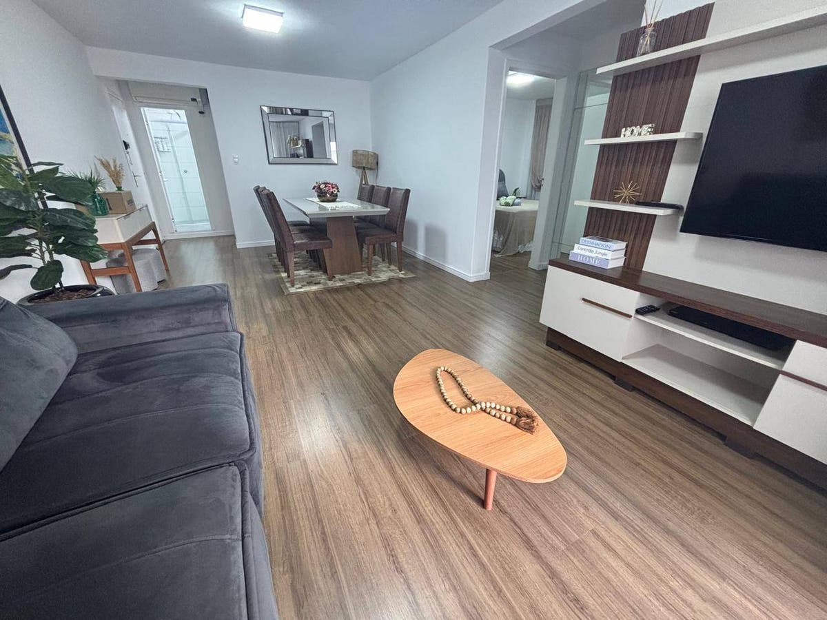 ANGRA DOS REIS - LOCAÇÃO ANUAL COM 2 DORMITÓRIOS, SENDO 1 SUÍTE E 1 VAGA NA RUA 1041 CENTRO DE BALNEÁRIO CAMBORIÚ - Apartamento em Centro, Balneário Camboriú - para locação - CRISTINA DA SPEROTTO IMOBILIÁRIA LTDA