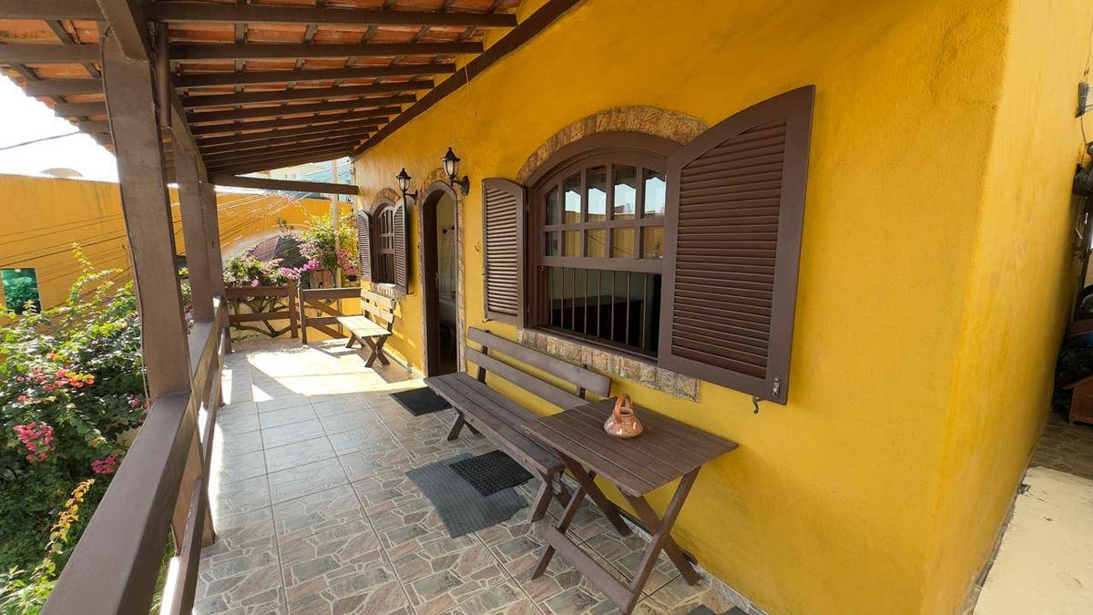 Casa independente a poucos metros da Prainha – Arraial do Cabo/RJ - Casa em Prainha, Arraial do Cabo - à venda - Imobiliaria Praiana do Cabo LTDA ME