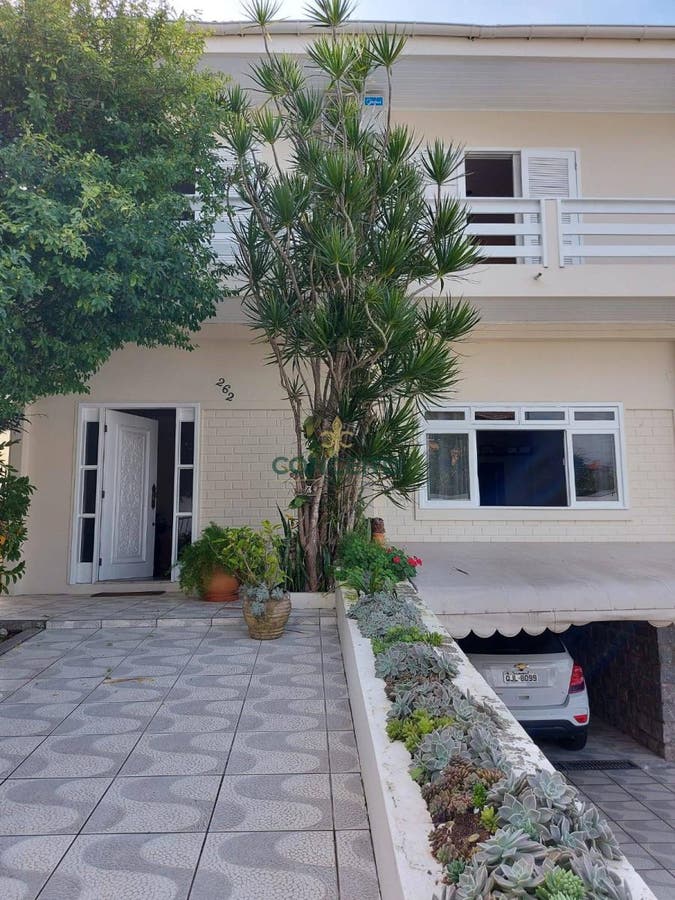 Casa com 4 quartos à Venda, Coqueiros - Florianópolis - Casa em Coqueiros, Florianópolis - à venda - Conceito Imóveis