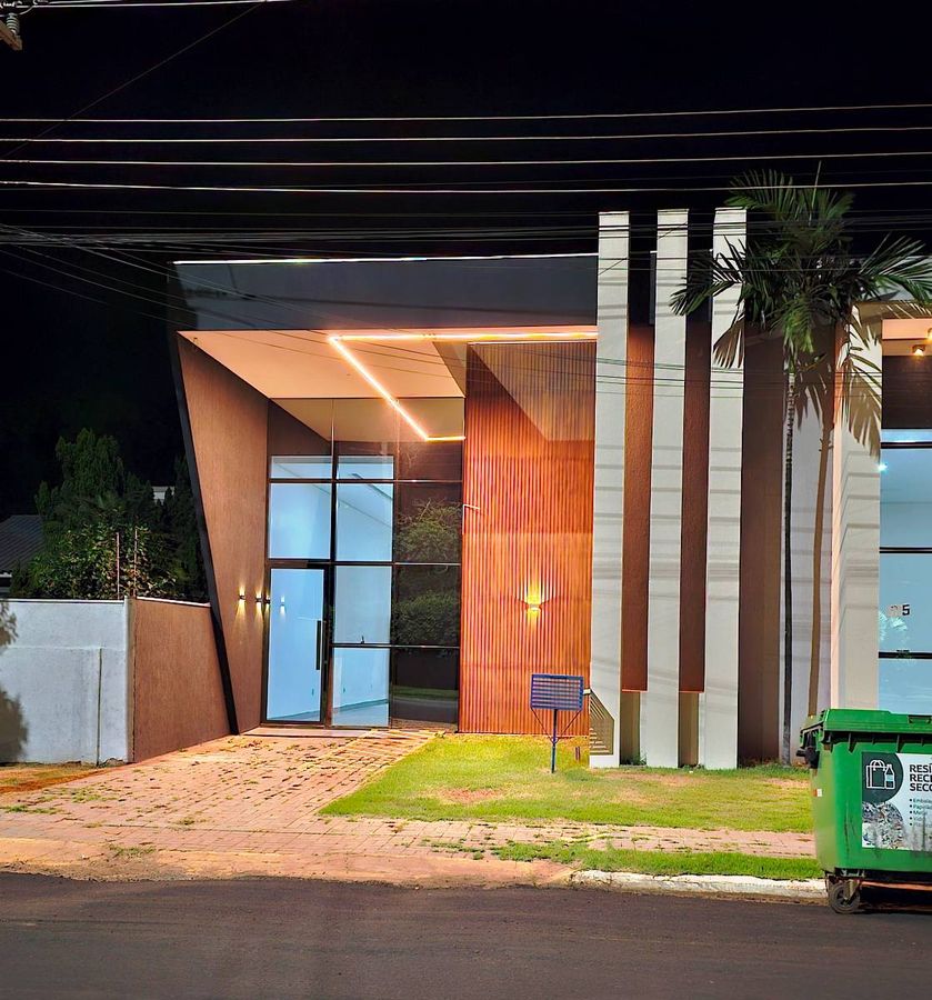Sala comercial, Centro - São Gabriel do Oeste - Comercial em Centro, São Gabriel do Oeste - para locação - Bovicenter Negócios Imobiliários LTDA