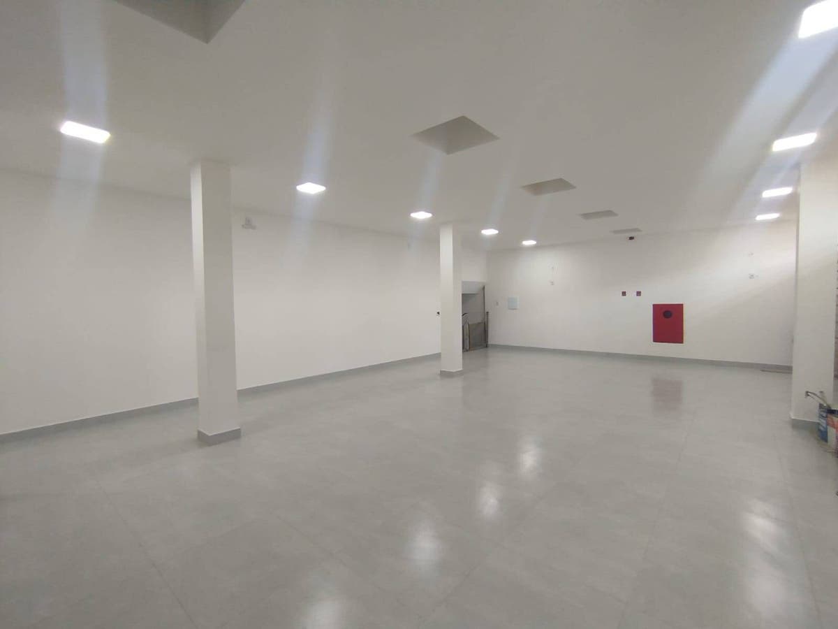 Salão para locação 190 metros/ Piso superior/ 3 vagas / Vila Arens - Comercial em Centro, Jundiaí - para locação - Entry Imob