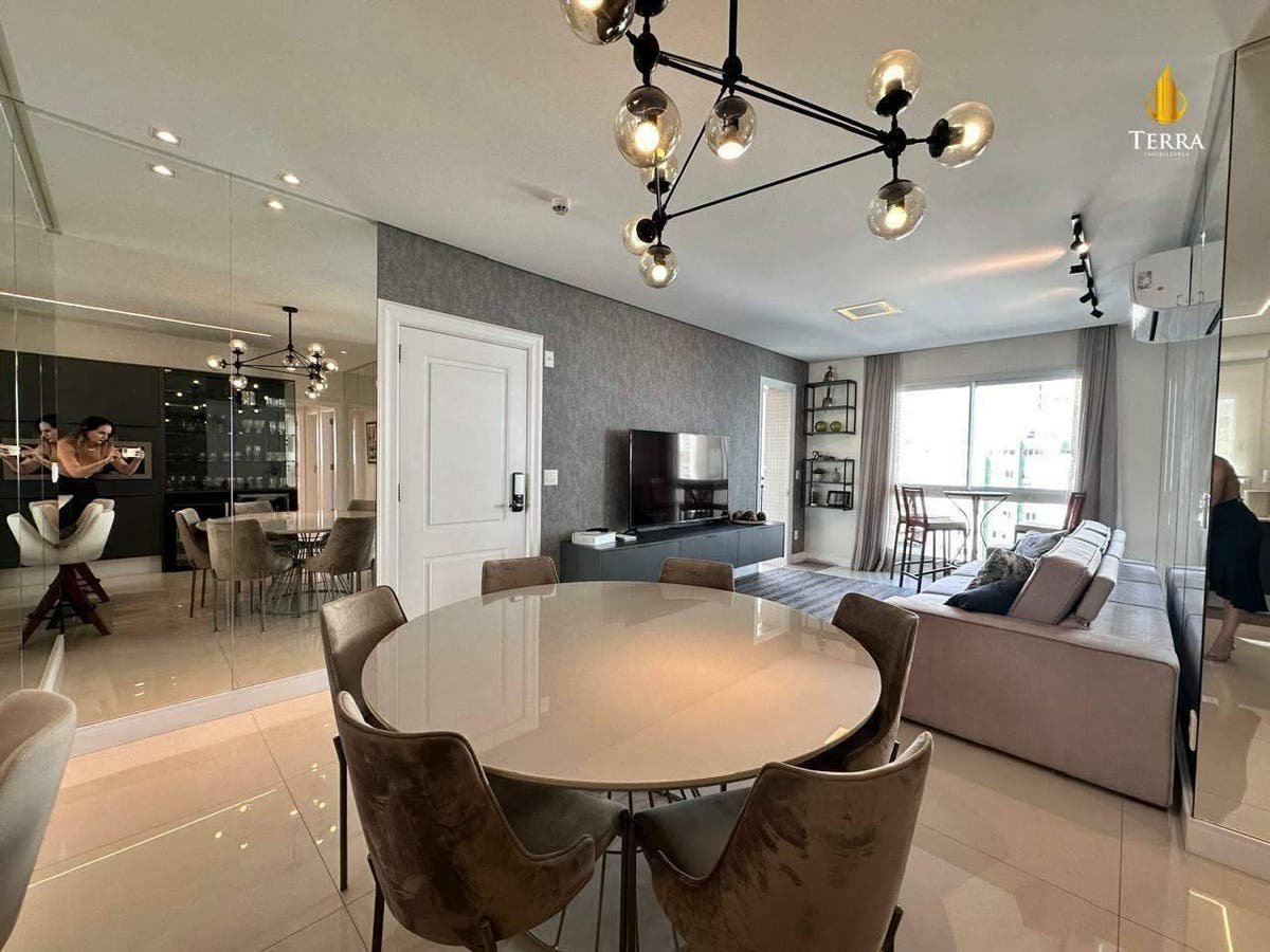 Apartamento a venda no Edifício Serendipity Village em Balneário Camboriú - Apartamento em Centro, Balneário Camboriú - à venda - IMOBILIÁRIA TERRA ITAJAI LTDA