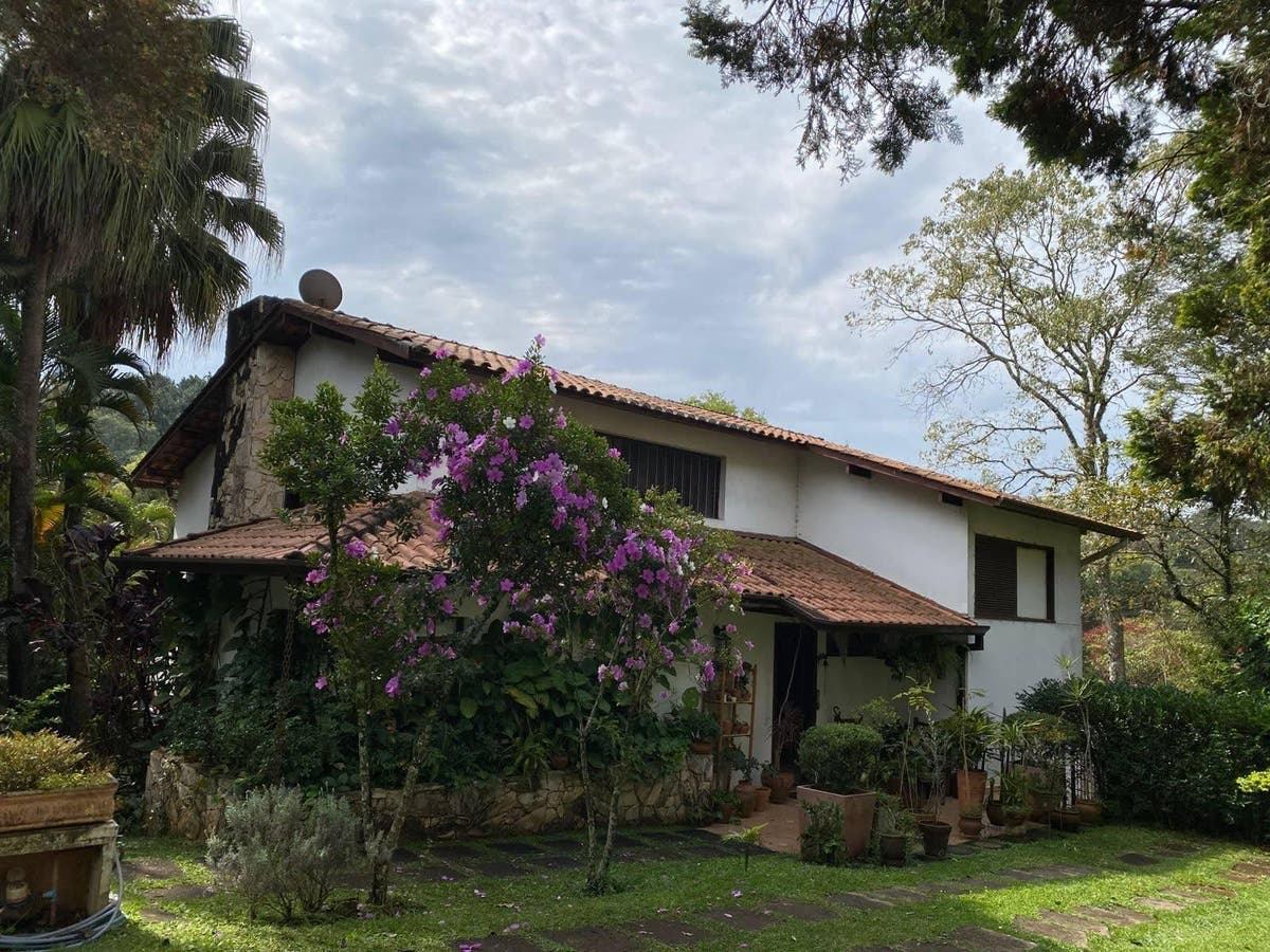 Casa a venda em Condominio residencial - Casa de Condomínio em Granja Viana, Cotia - à venda - Imobiliária Franco Nunes
