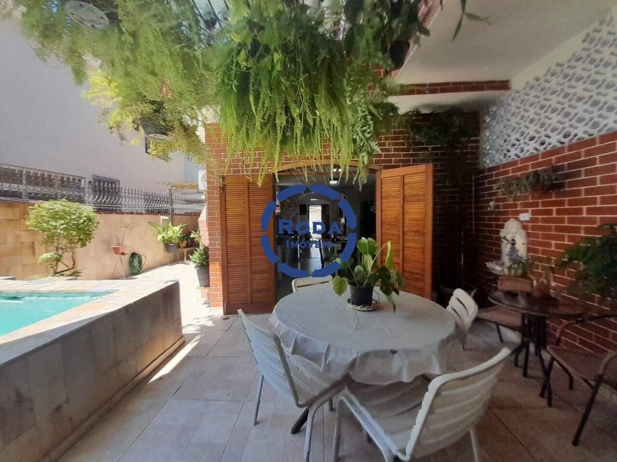 Casa à venda no Embaré - Casa em Embaré, Santos - à venda - A.AYRES IMÓVEIS LTDA