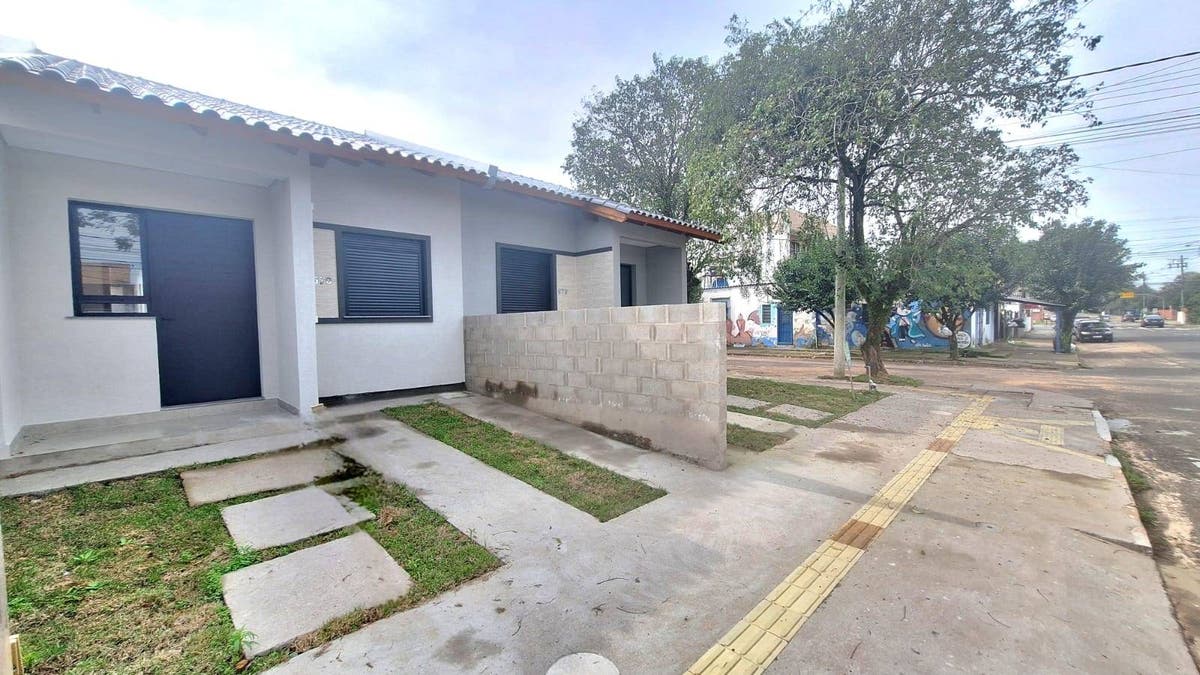 Cassa nova 02 quartos no Bairro Morada do Vale Gravataí/RS - Casa Geminada em Morada do Vale I, Gravataí - à venda - Dimobi Cia imobiliaria