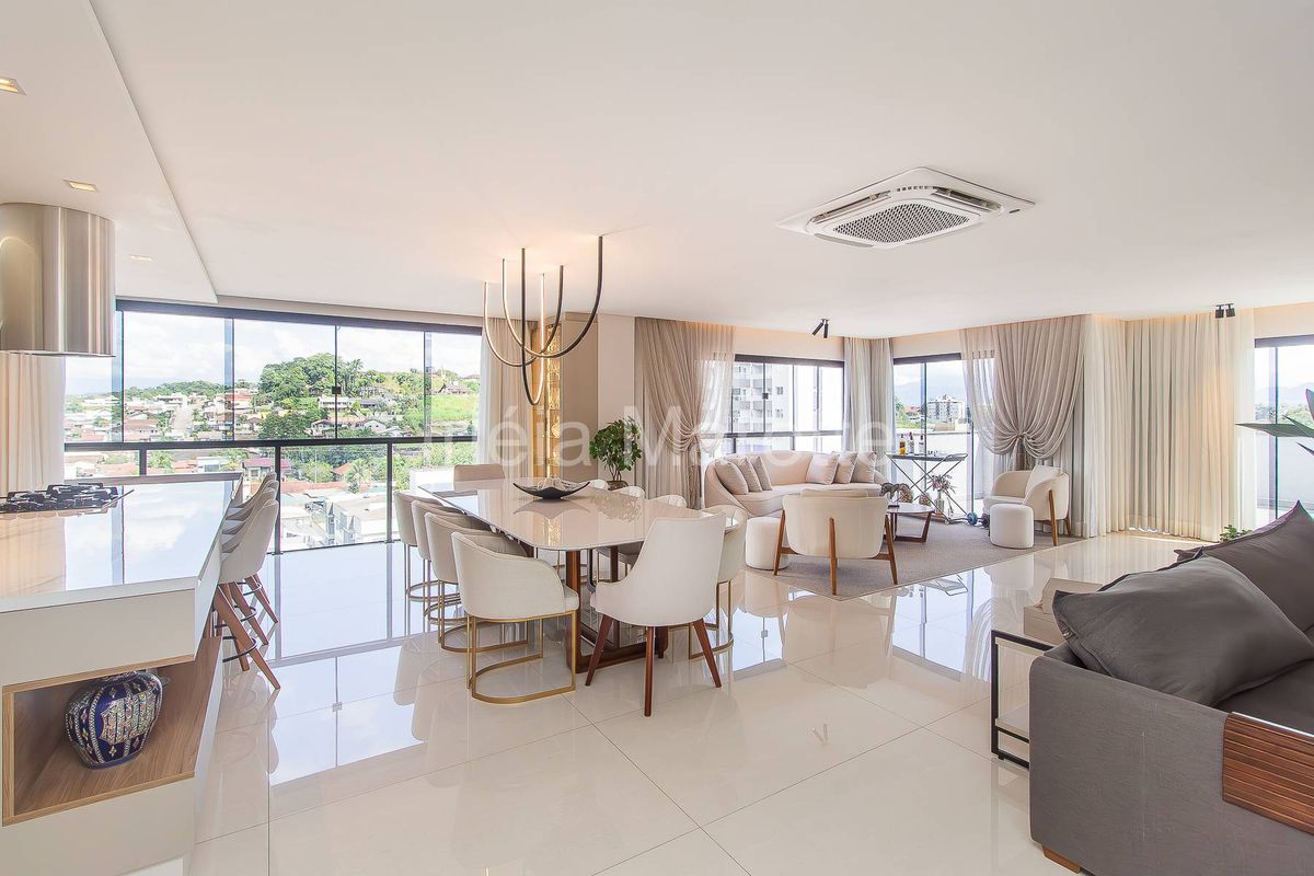 Cobertura Duplex JF Pradi Centro de Jaraguá do Sul com 4 Suítes - Cobertura em Centro, Jaraguá do Sul - à venda - Imóveis Bem Bacanas