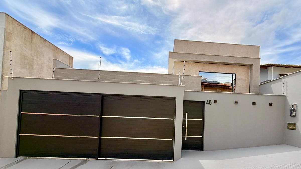 VENDO CASA 03 QUARTOS NO BAIRRO MOACIR BROTAS - Colatina - Casa em Jardim Planalto, Colatina - à venda - Select Brokers Imobiliária LTDA.