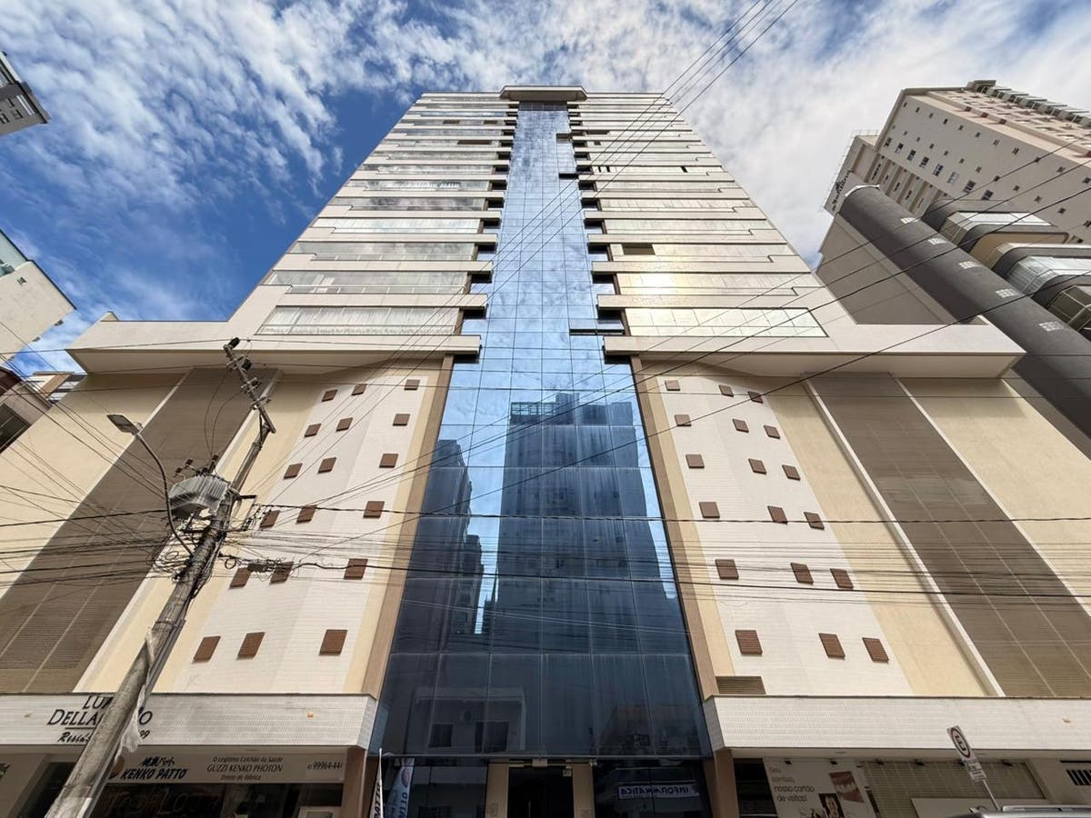 Apto 4 dormitórios (4 suítes) — Luana Dellagnelo, Itapema/SC - Apartamento em Meia Praia, Itapema - à venda - Portal Imóveis Itapema