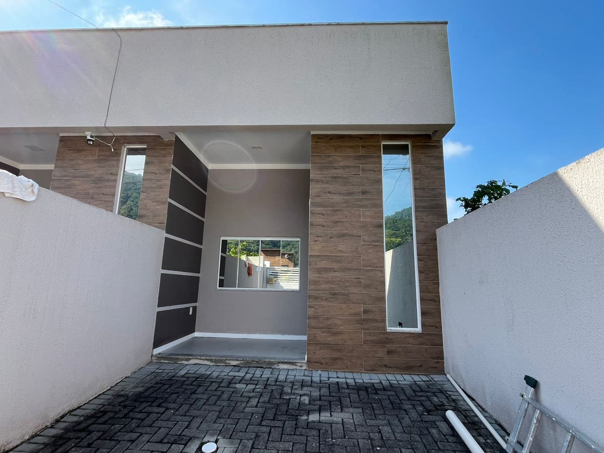 Casa 2 dormitórios (1 suíte) — Alto São Bento, Itapema/SC - Casa em Alto São Bento, Itapema - à venda - Portal Imóveis Itapema