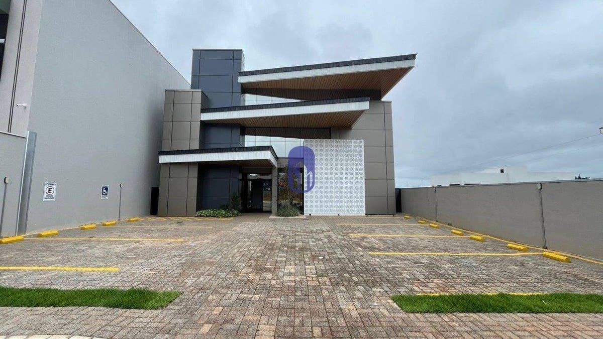 Salas Comerciais em Village II, Sorriso