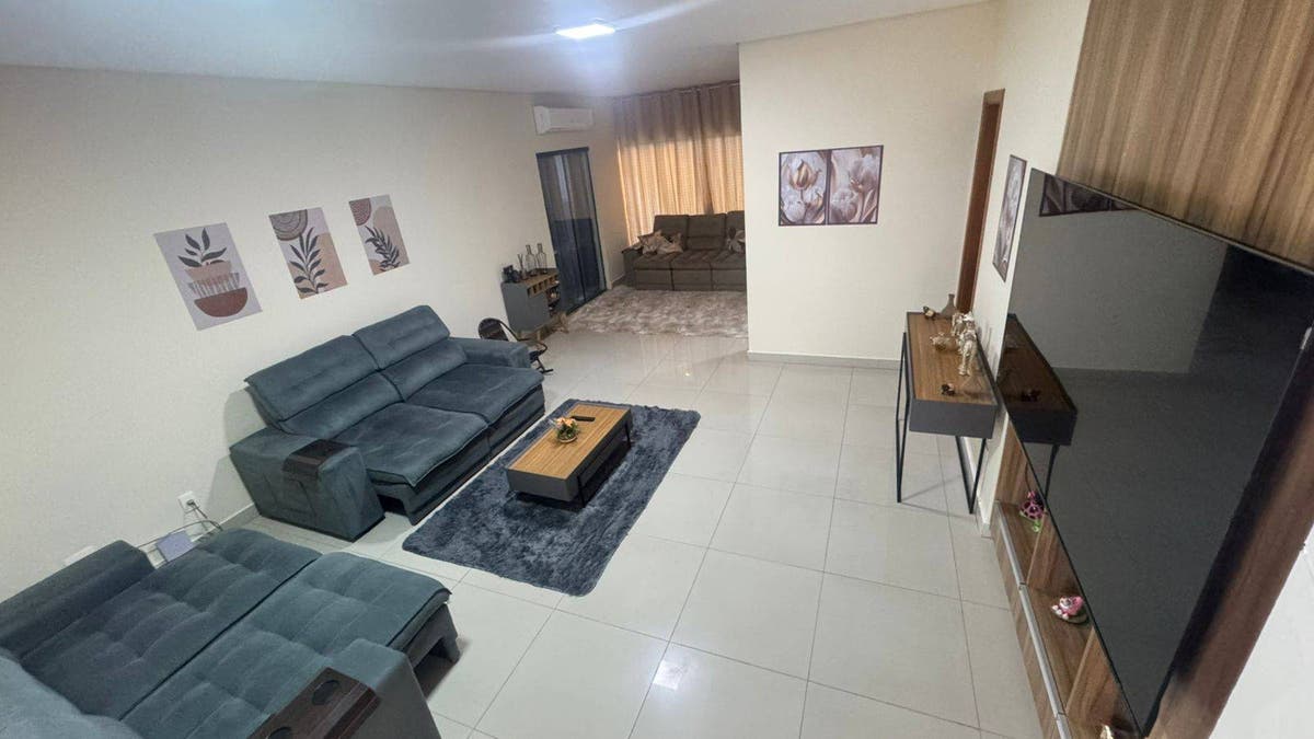 Vende-Se Sobrado Semi Mobiliado Villa Firenze - Casa de Condomínio em Jardim Mariana, Cuiabá - à venda - Prime House Inteligência Imobiliária