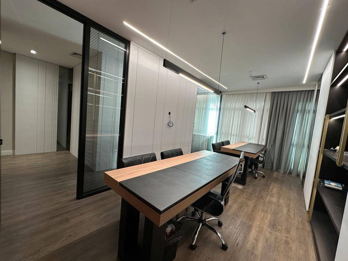Sala comercial para venda no edifício embraed - Salas Comerciais em Centro, Itajaí - à venda - TAB Imóveis
