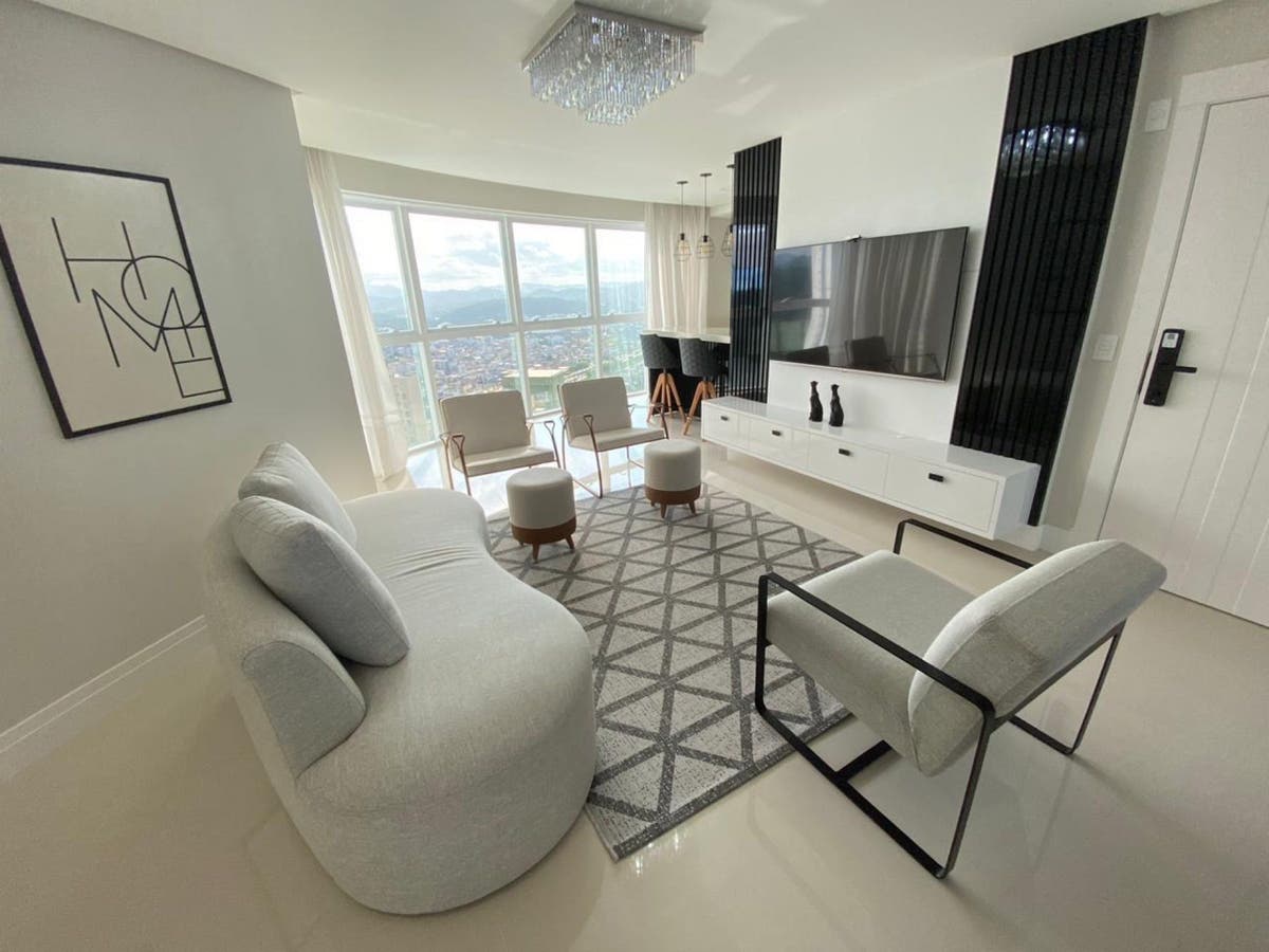 Apartamento de alto padrão com 03 Suites e 3 vagas à venda no centro de Balneário Camboriú disponível para venda - Apartamento em Centro, Balneário Camboriú - à venda - IMEX INVESTIMENTOS LTDA