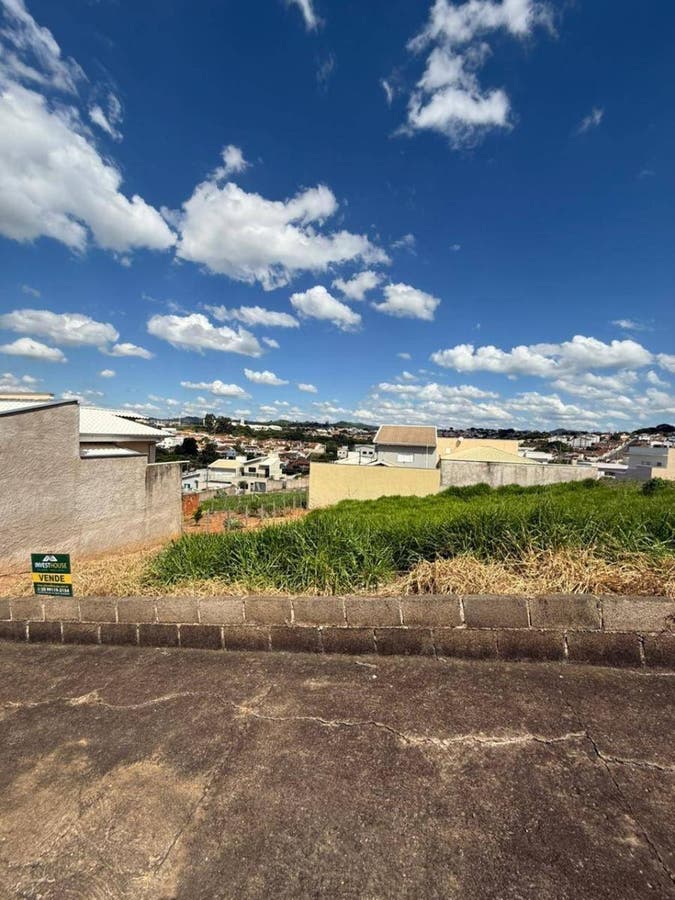 TE00372 – TERRENO EM GUAXUPÉ – JARDIM PRIMAVERA - Lote/Terreno em Jardim Primavera, Guaxupé - à venda - Grupo G3 Investhouse Ltda