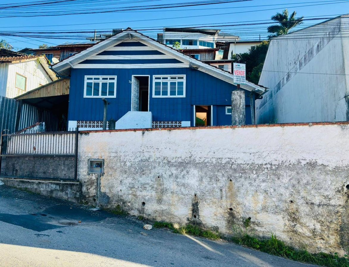 Casa com 3 quartos à Venda, Centro - Gaspar - Casa em Centro, Gaspar - à venda - Tomio Imoveis Ltda