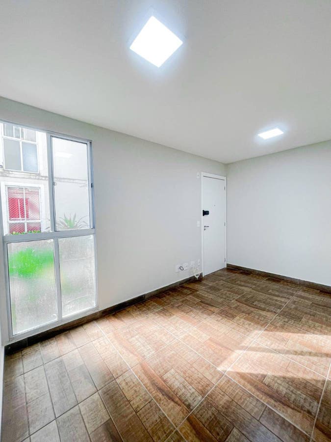 Apartamento térreo em Cotia com 2 dormitórios Varanda Vaga e Lazer - Apartamento em Jardim Caiapiá, Cotia - à venda - LINSHOUSE IMOBILIARIA