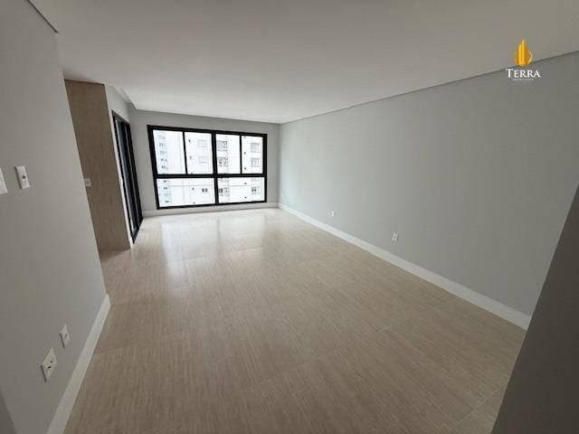 Apartamento a venda no Edifício Residencial Hannover localizado no Centro em Balneário Camboriú - Apartamento em Centro, Balneário Camboriú - à venda - IMOBILIÁRIA TERRA ITAJAI LTDA