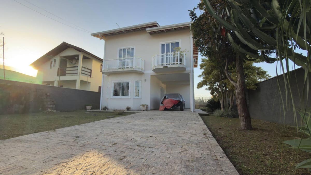 Casa de 3 Quartos em Palmas – Conforto, Espaço e Excelente Localização - Casa em Praia de Palmas, Governador Celso Ramos - à venda - ADMIR MIRANDA NEGÓCIOS IMOBILIARIOS
