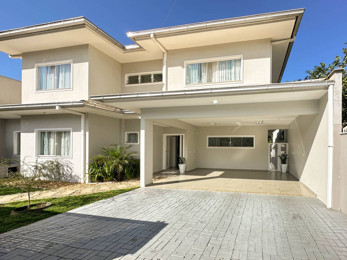CASA COM 3 SUÍTES, AMIZADE - Casa em Amizade, Jaraguá do Sul - à venda - IMOB Imóveis