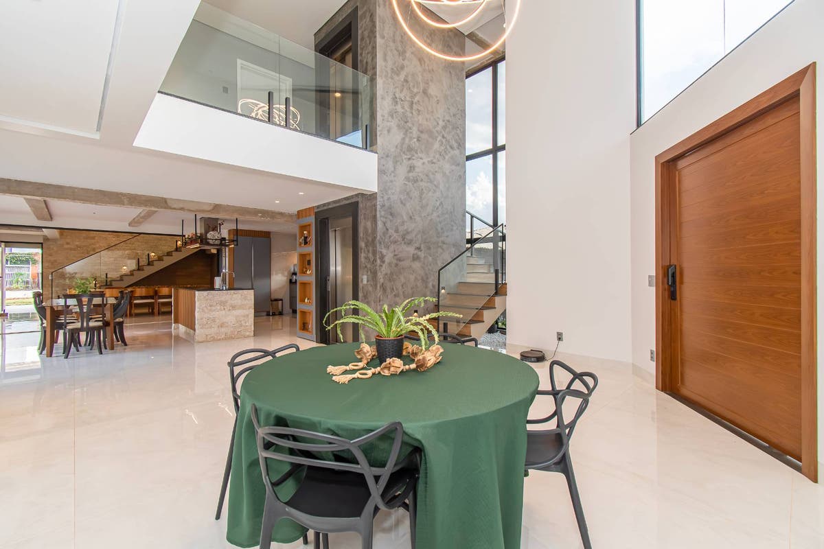 CASA SHIS QI 23 CONDOMÍNIO LAGO SUL 4 SUÍTES ESCRITÓRIO ELEVADOR ROOFTOP VAGAS - Casa de Condomínio em Setor de Habitações Individuais Sul, Brasília - à venda - Bloco imobiliária LTDA