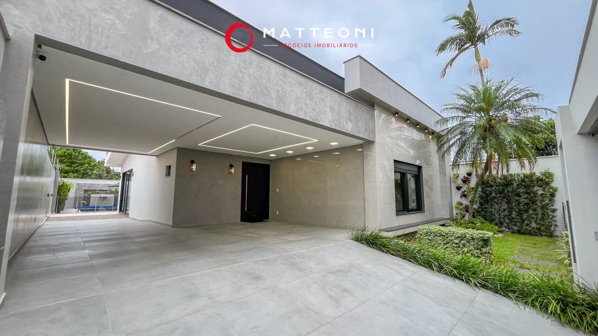 Casa pronta para morar com área gourmet e piscina - Casa em Recife, Tubarão - à venda - MATTEONI NEGÓCIOS IMOBILIÁRIOS LTDA